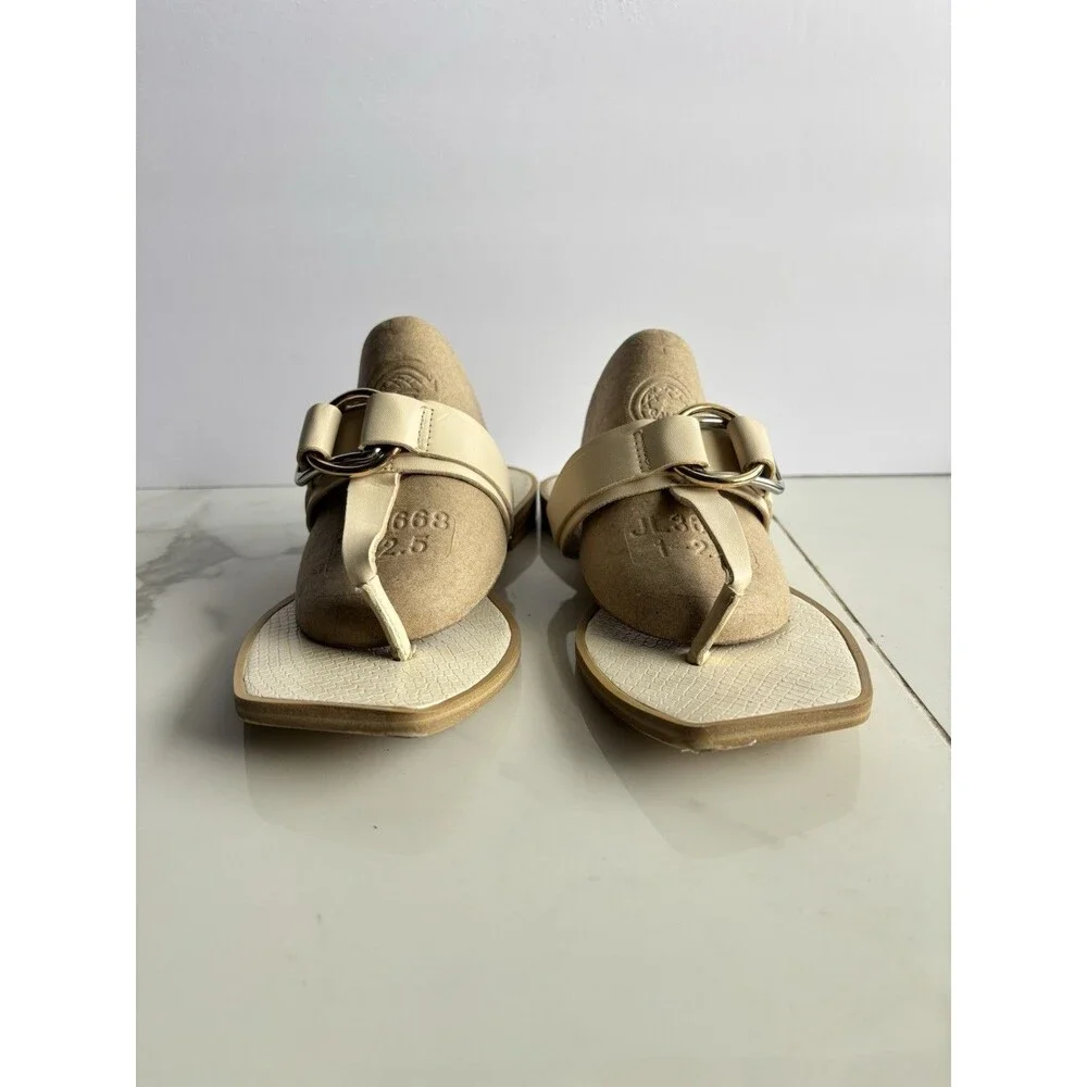 Dolce Vita Ilene Sandals Womens 8.5 Cream Off White Buckle Square Thong Slide